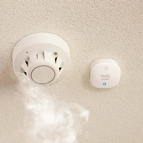 Whole-home air purifier installed on furnace in Montreal