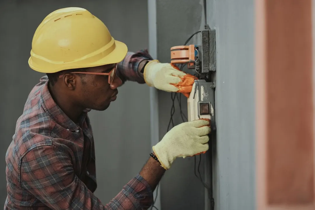 Montreal Heating and Cooling technician on service call
